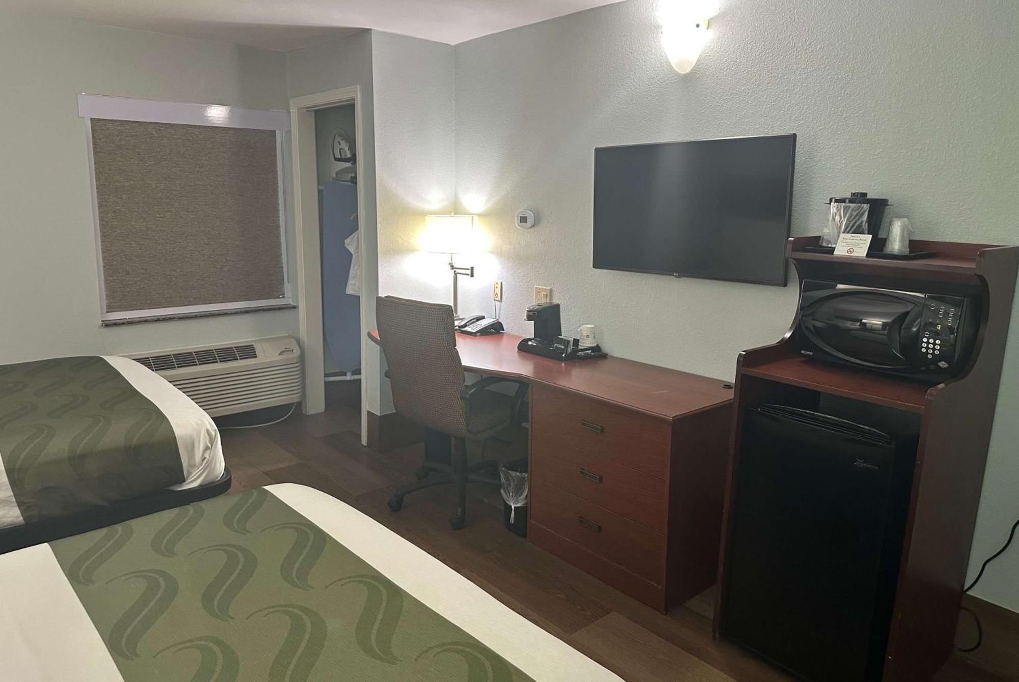 ชัวร์สเตย์ พลัส โฮเต็ล บาย เบสต์ เวสเทิร์น มาคอน Hotel เมคอน ภายนอก รูปภาพ